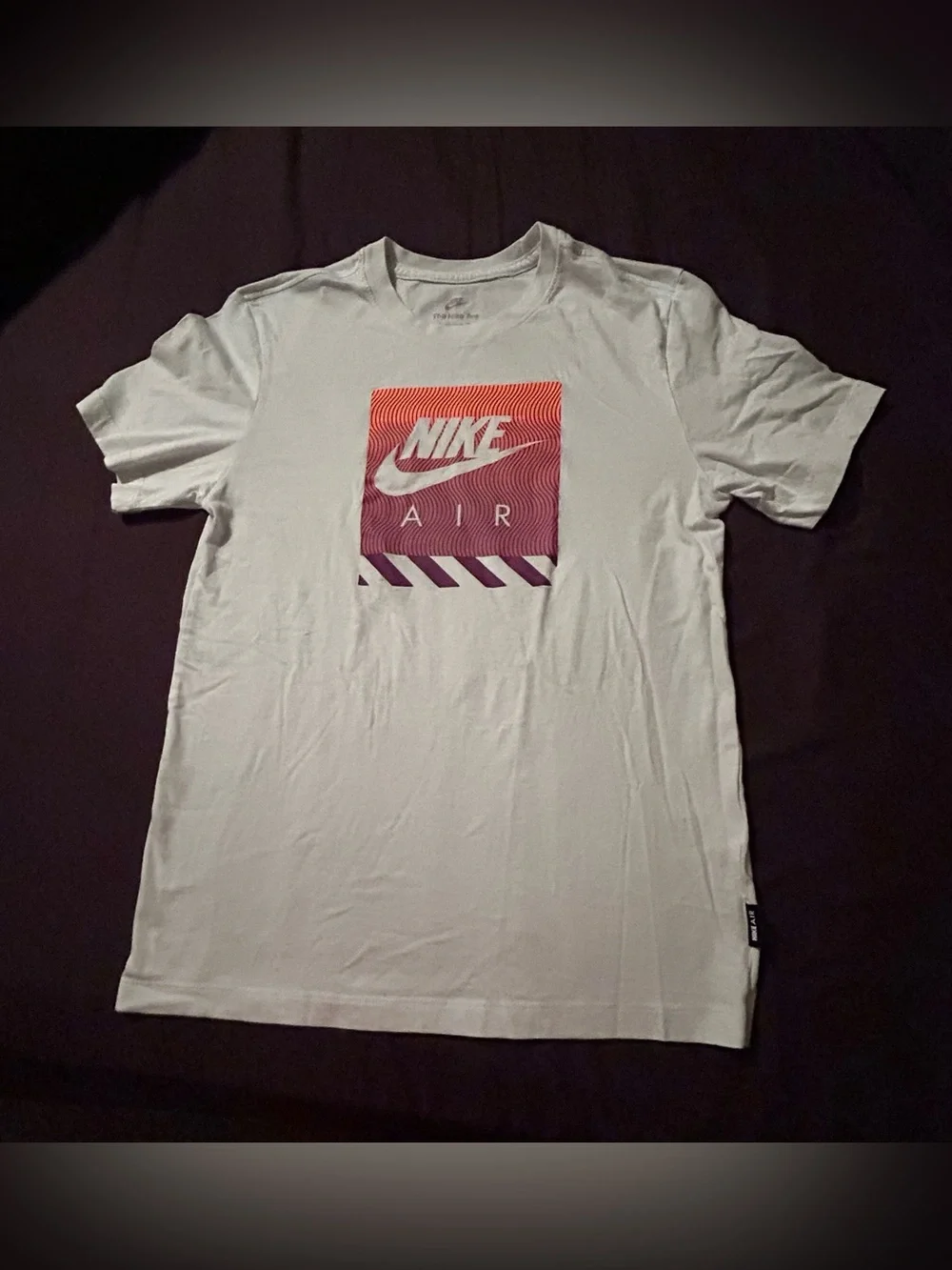 Nike White Short Sleeve Tee with Orange-to-Purple Gradient Graphic